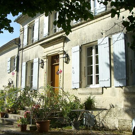 Chambres D'Hotes - Les Bujours Saint-Georges-des-Côteaux Dış mekan fotoğraf